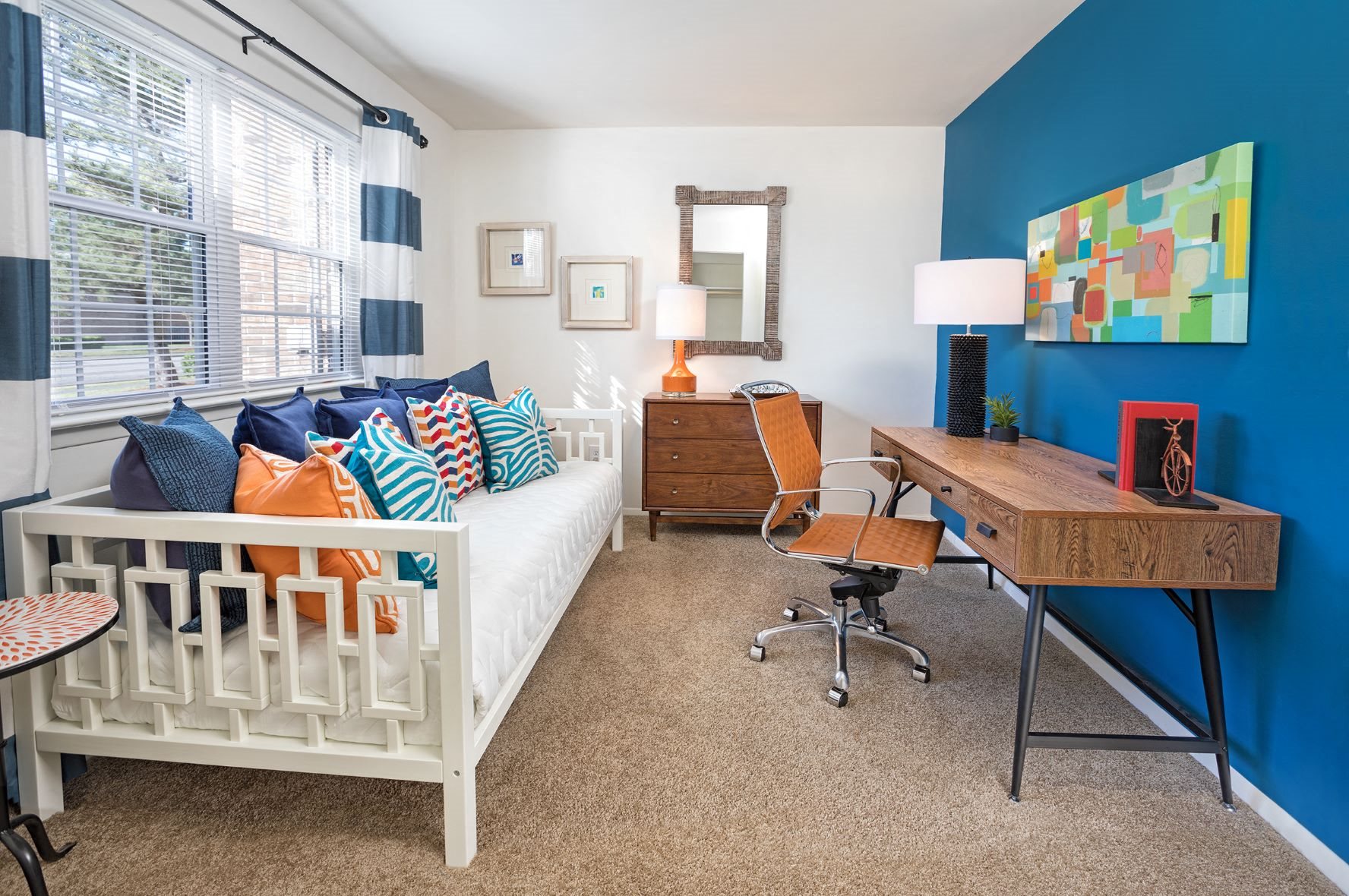 Photos and Video of Cambridge Apartments in Hampton, VA